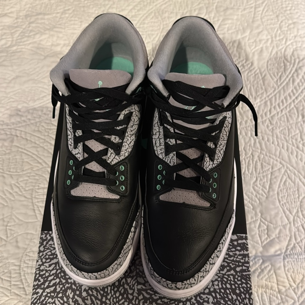 Air Jordan Retro 3. Black Green Glow Wolf Grey. Mens Size 12 - Picture 2 of 10